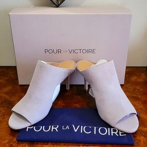 Pour LA Victoire Suede Mist